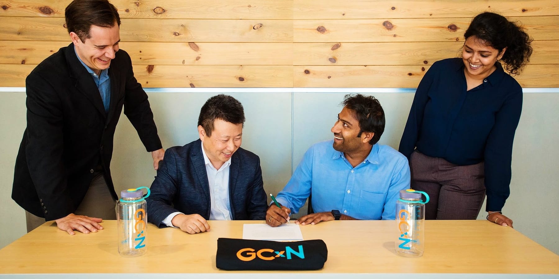 Signing the Shell-NREL contract that established GCxN